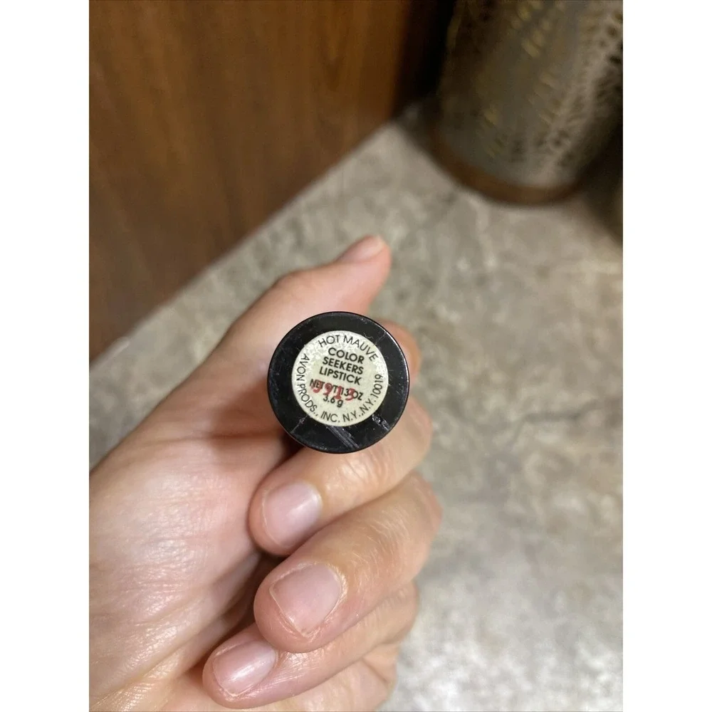 HTF Avon Color Seekers Lipstick In Shade Hot Mauve‎ Full Size New